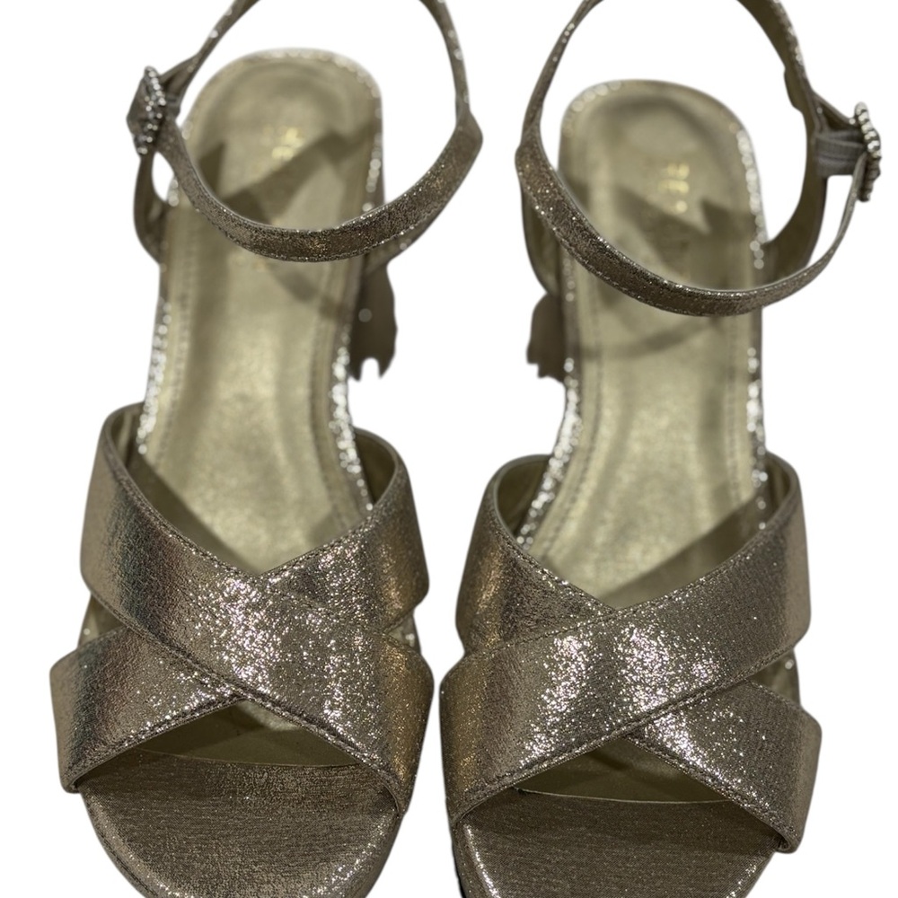 Kenneth Cole Reaction Shimmering Gold Sandals